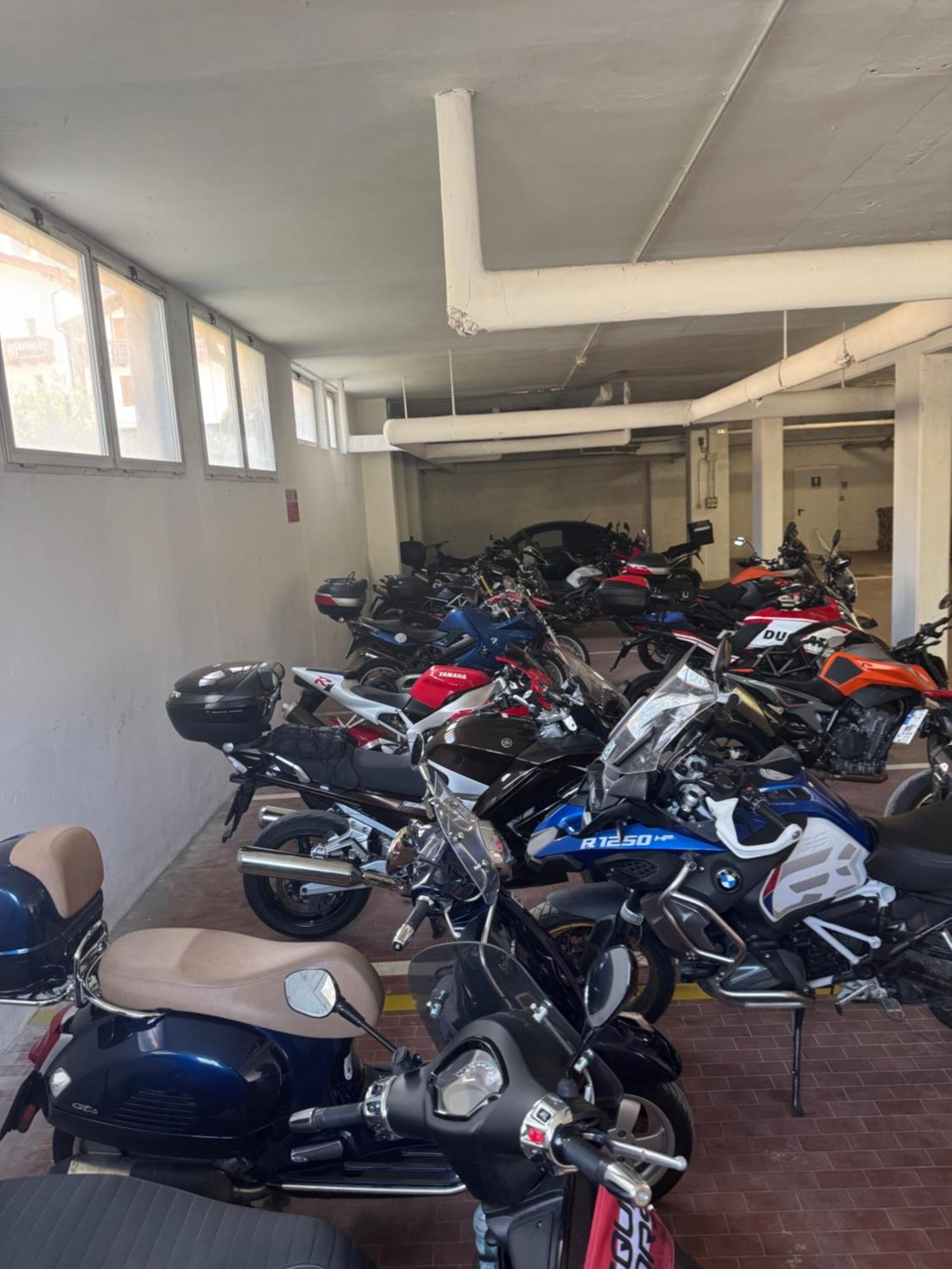 Bike & Bikers Hotel Restaurant أمبيزو المظهر الخارجي الصورة